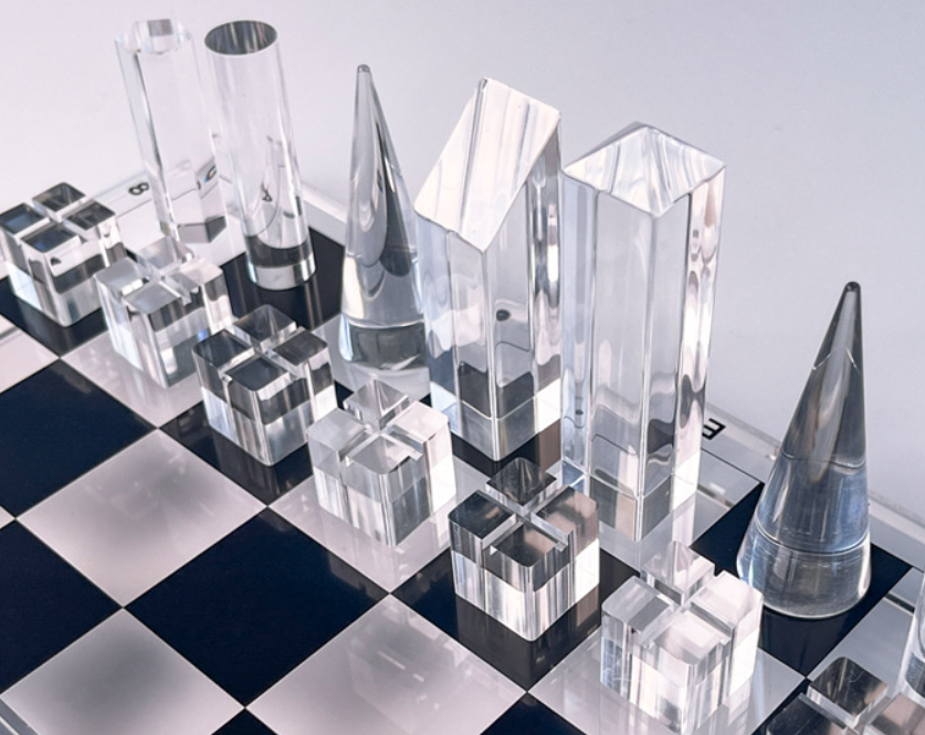 The Prism Chess Set Travel Edition